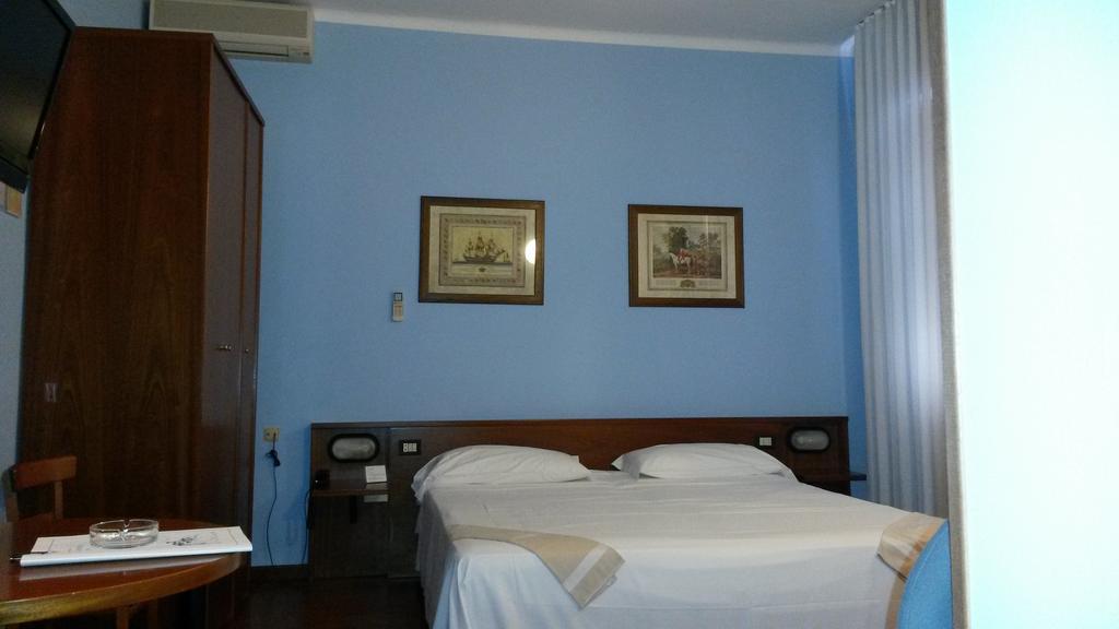 Hotel Mariani Iesi Bilik gambar