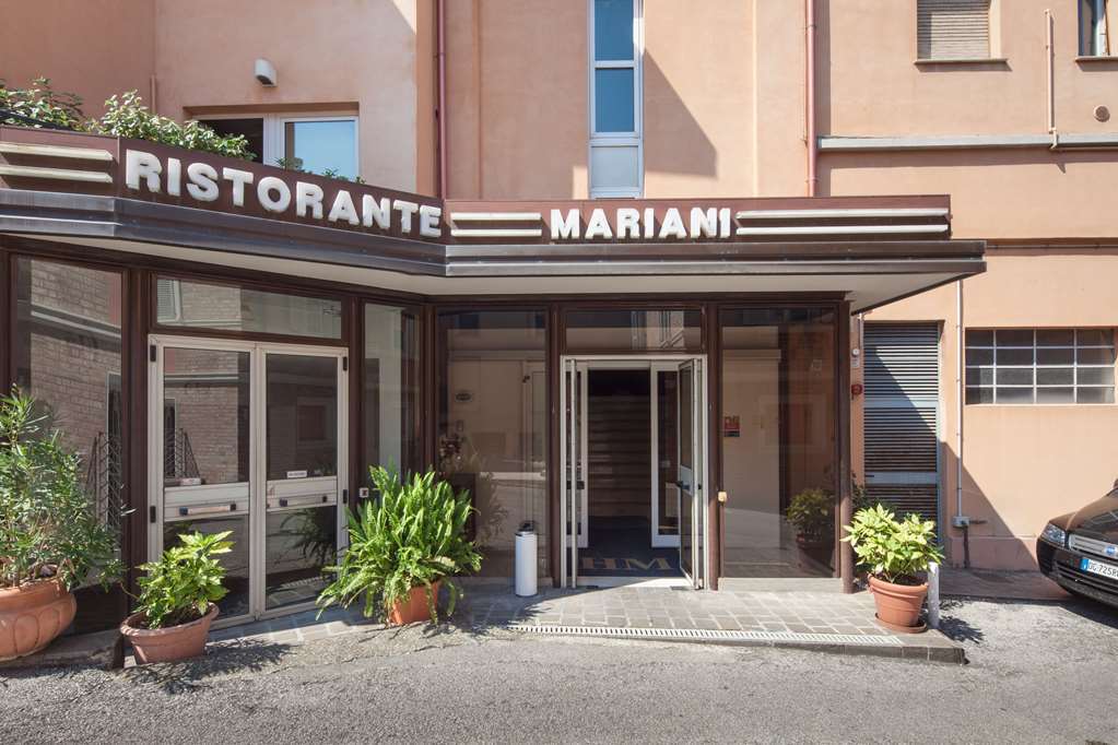 Hotel Mariani Iesi Luaran gambar